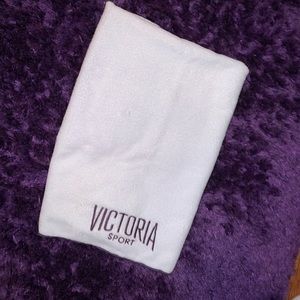 Victoria Secret sport towel !